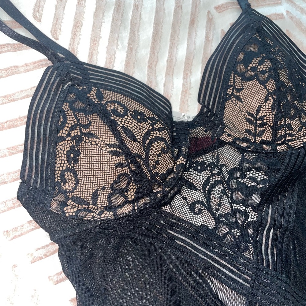 Women’s Adore Me Bodysuit • Never Worn • Small